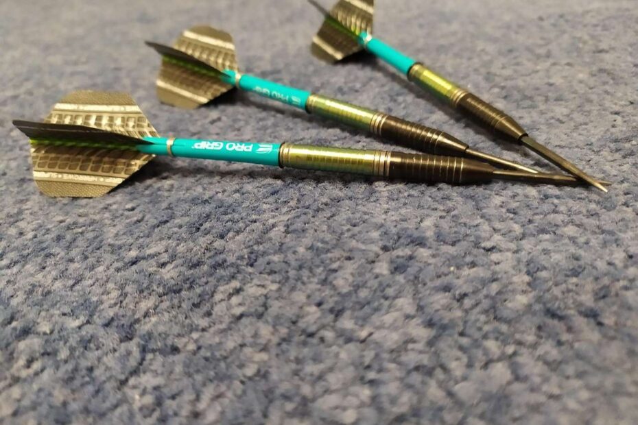 Adapted rules for online darts competitions