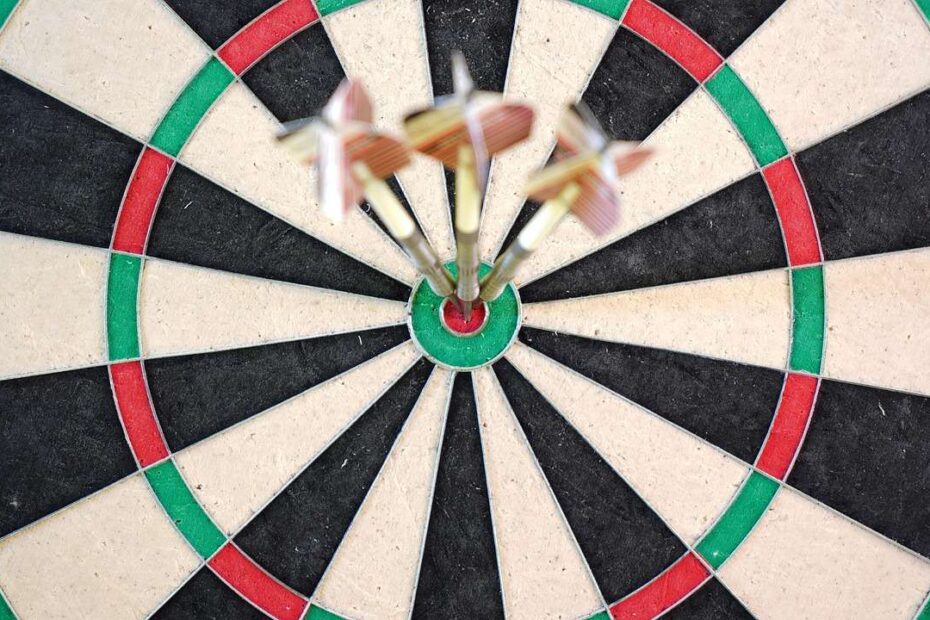 Risk vs reward Baseball darts hit