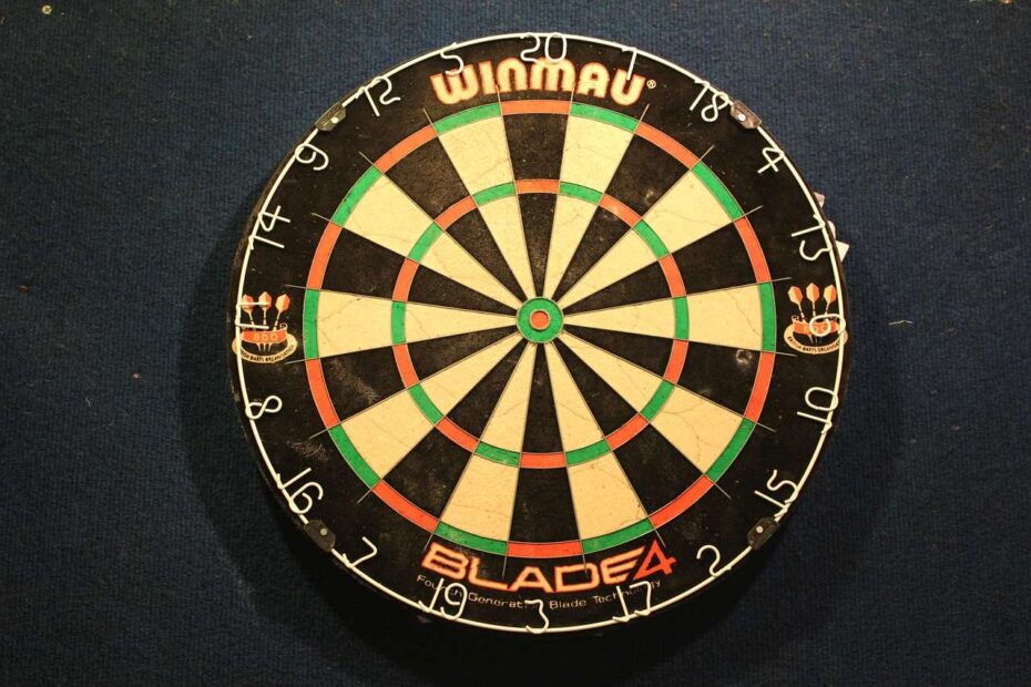 what to wear to a darts match